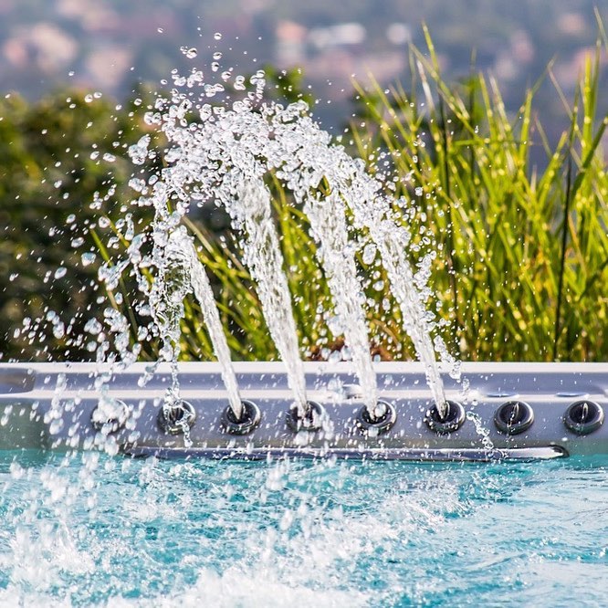 Can You Put Epsom Salt in a Hot Tub 02