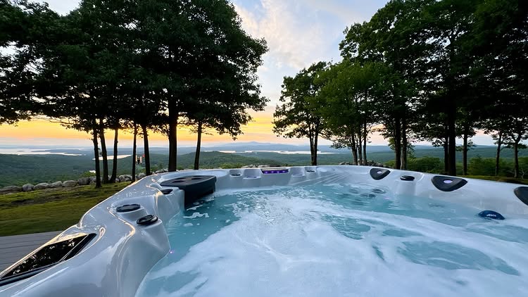 How Much Does Installing a Hot Tub Cost in 2025