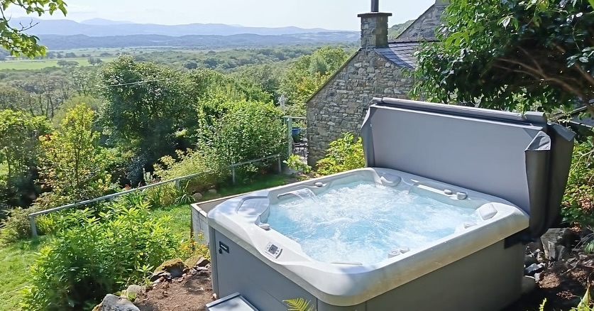 So entleeren Sie einen Whirlpool 1