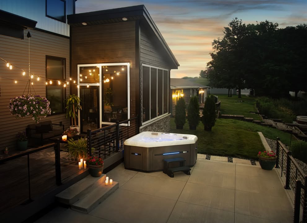 Is a Hot Tub the Same as a Jacuzzi 01