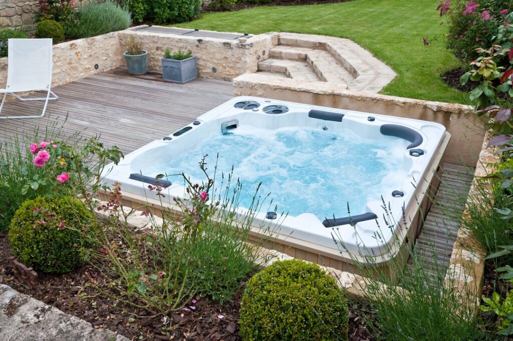 What is the difference between a hot tub and a Jacuzzi 01